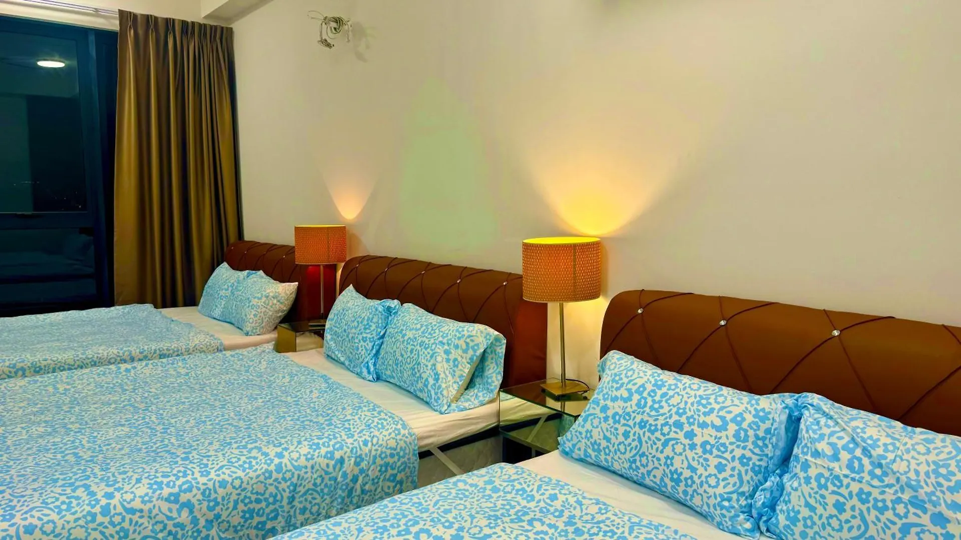 Big Screen Cinema Tv, 5 Queen Bed Luxury Apt 2Cp 日落洞 马来西亚