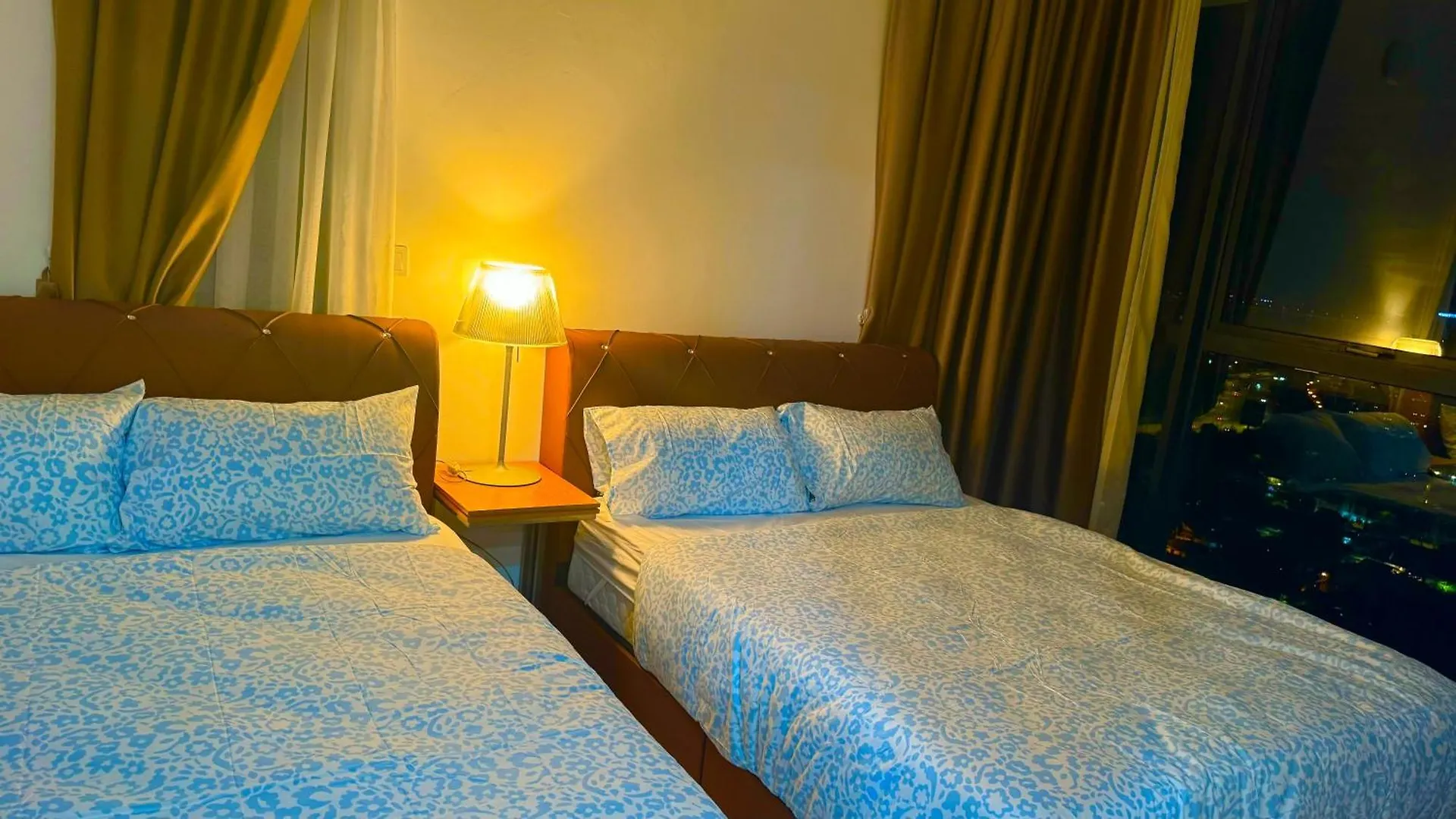 Big Screen Cinema Tv, 5 Queen Bed Luxury Apt 2Cp Jelutong Apartment